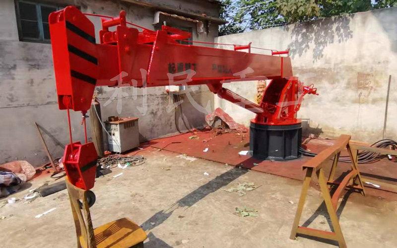 船用吊機(jī)